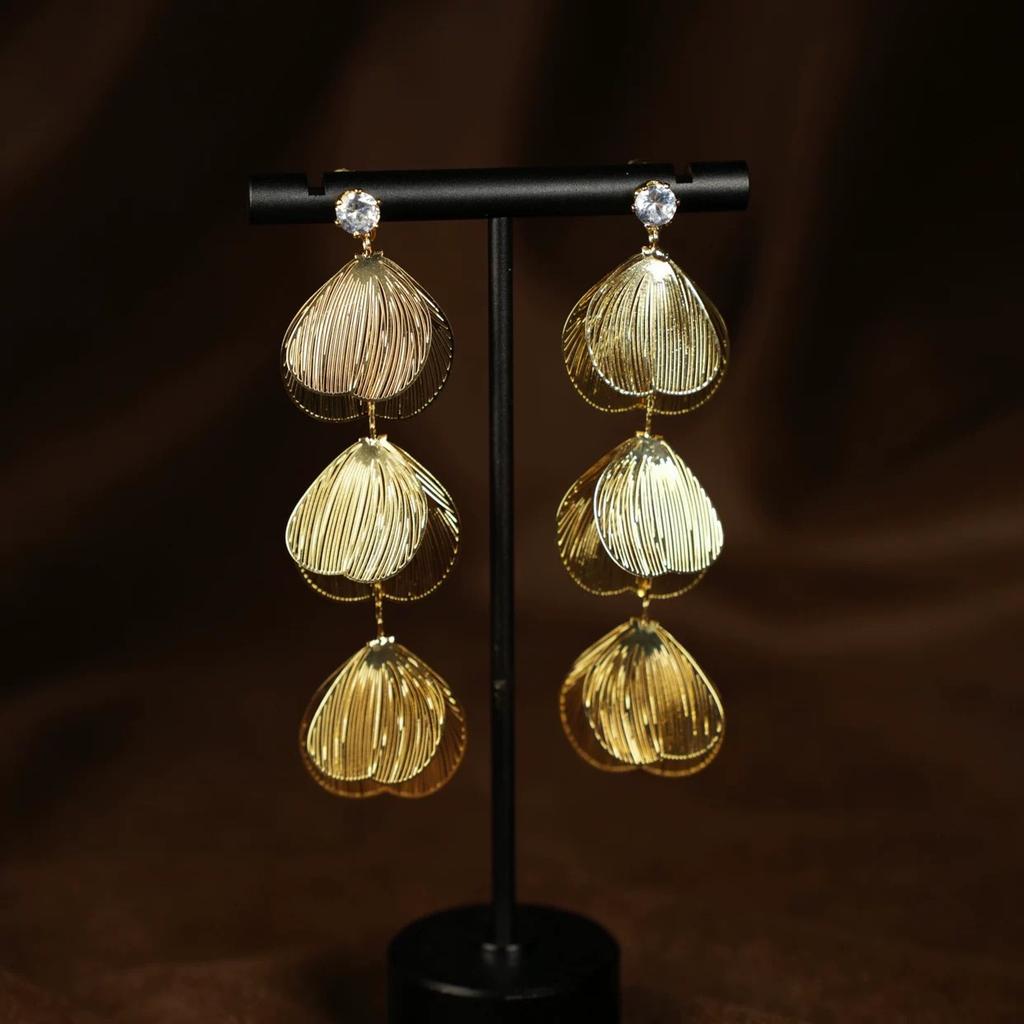 Mosquito Coil Disc Ear Clips~ Silver Flower Fringed Earrings, Exaggerated High-end Sense, Light Luxury, Unique Earrings,earrings Without Earholes