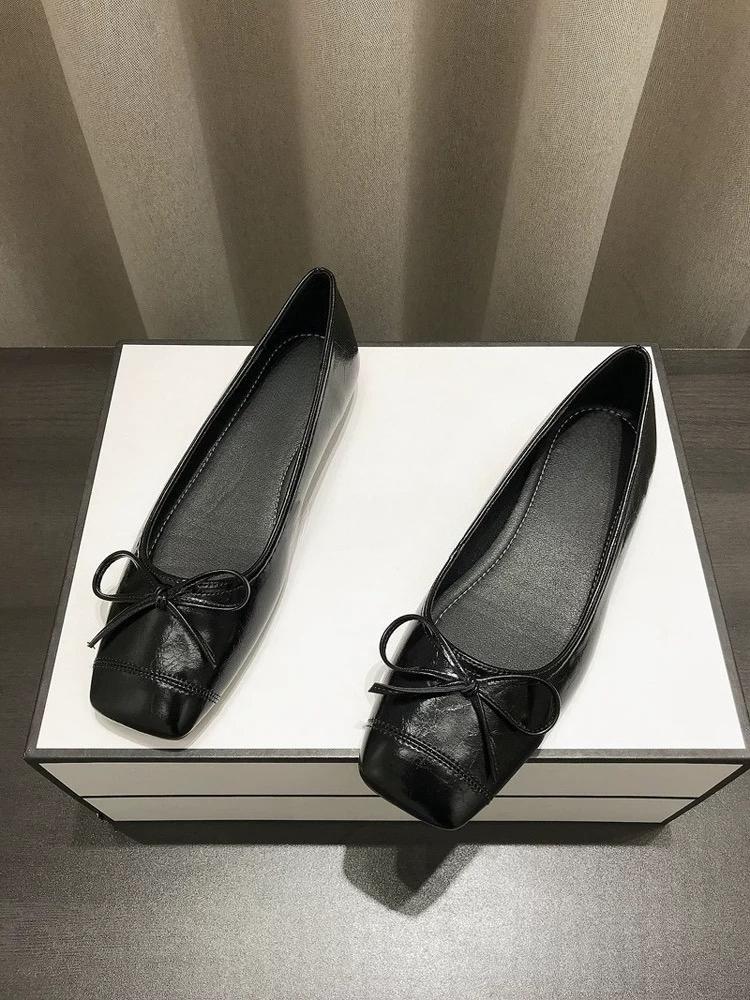 Womens Flat Shoes 2025 Autumn Butterfly Knot Square Toe Low Heel Casual Shoes French Vintage Silver Color Soft Sole Ballet Flats