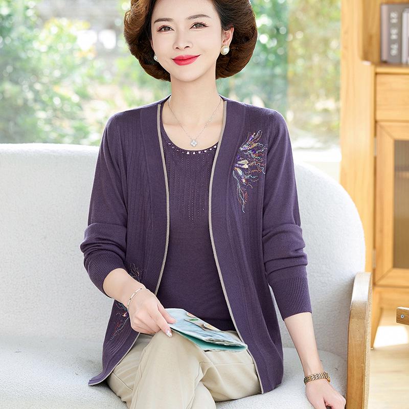 Spring New Arrivals: Women's Knit Two-Piece Set - Short-Sleeved Top and Stylish Cardigan for Middle-Aged and Elderly