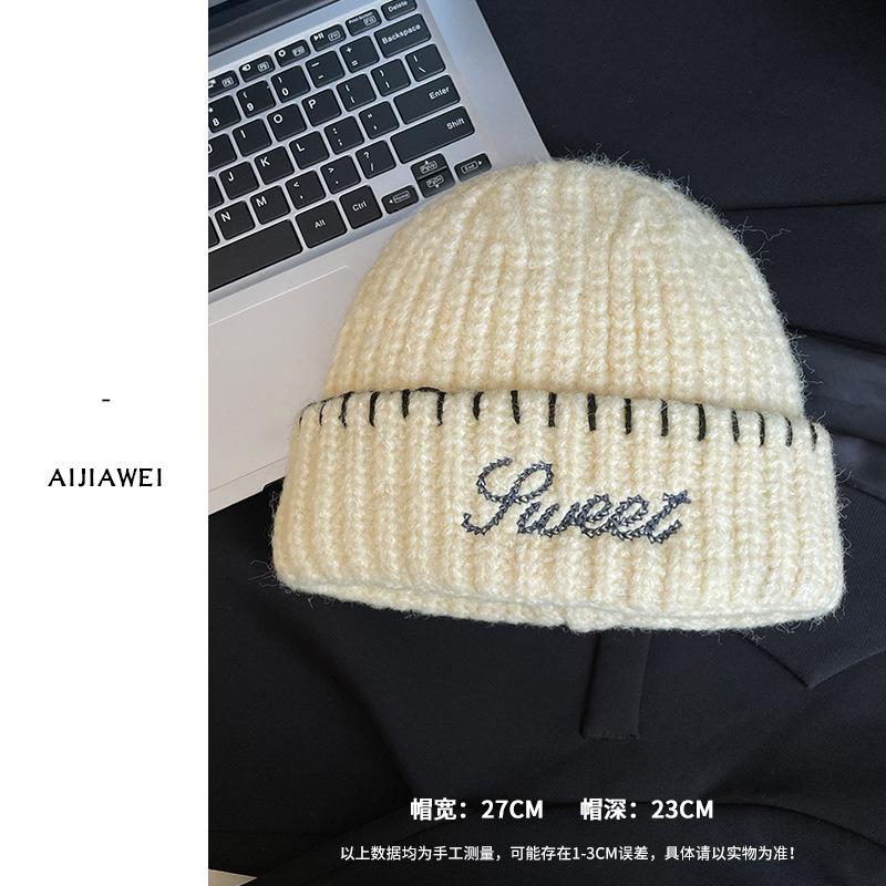 New wool hat women's season shows a small face and versatile knitted hat thermal ear protection Korean version bag head cold hat
