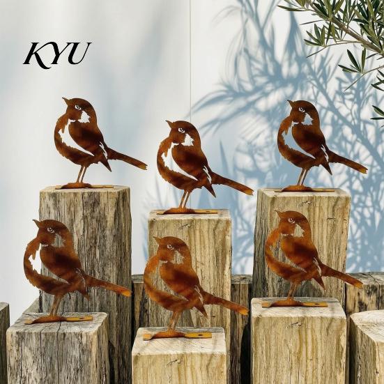 Unique Metal Bird Wall Art Distressed Rustic Figurine, Rusty Silhouette Ornaments, Retro Outdoor Statue for Garden Yard Patio Lawn Farmhouse