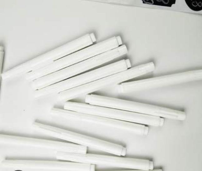 Whiteboard Markers, White, 10-Piece Set. These Markers, Chalk Pens, and Liquid Chalk Pens Are Easy To Erase. Ideal for Teachers, Schools, and