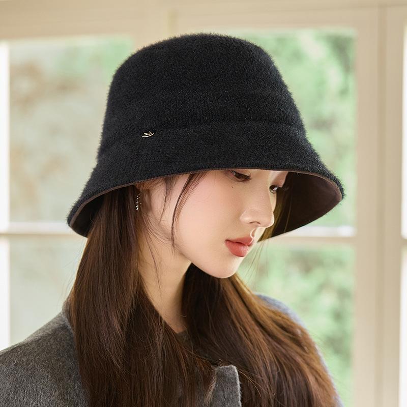 Autumn and winter hat women's big brim shows face small bucket hat double-sided fashion versatile bucket hat temperament basin hat