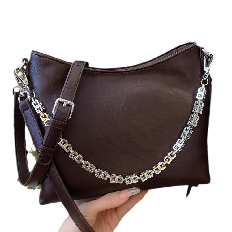 Niche Super Fire Bag Women 2025 Autumn and Winter New Fashion Popular Versatile Shoulder Bag Chain Crossbody Bucket Bag