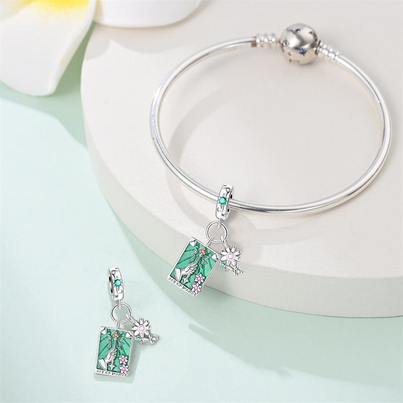 Copper Tarot Collection Pendant Diy Queen Scepter Beads Fit 3Mm Original Bracelet Jewelry Birthday Party Gifts