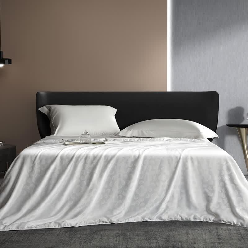 Natural Mulberry Silk Jacquard Quilt