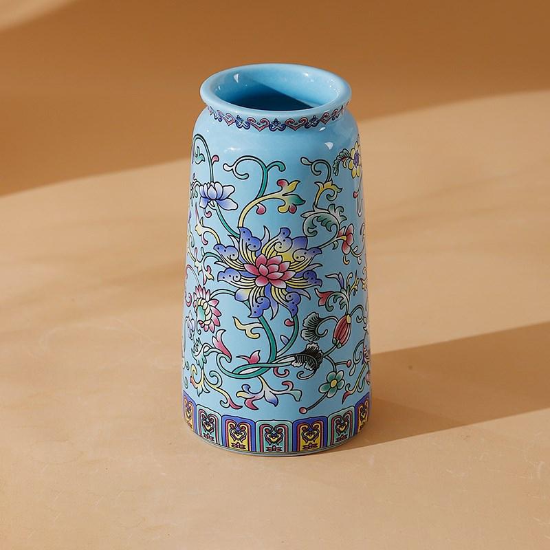 Small Ceramic Vase for  Handmade Elegant Vintage Chinese Painting  Enamel Glazed Porcelain Decorative Vases for Office Home