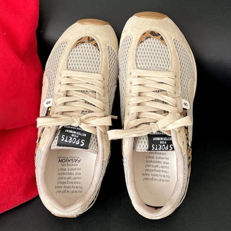 Fashion Women's Running Shoes 2025 New Mesh Breathable Casual Sneakers Lace Up Anti-Slip Retro Sports Shoes Versatile Low Top Sneakers