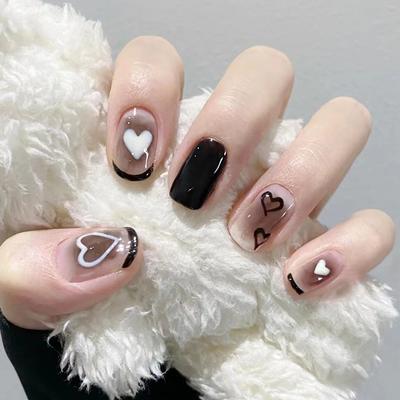 24 Pezzi Nail Art Unghie Finte Nero Misterioso Amore Corte Sottili Pezzi per Unghie Amore Bianco Corte Prodotto Finito Senza Incisione e Limatura