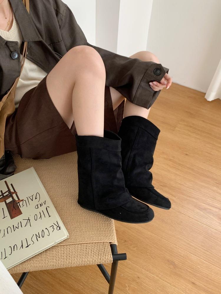 

Korean version of fashionable retro versatile suede niche design trouser boots women s 25 new inner height-increasing western cowboy short boots 39 чёрный