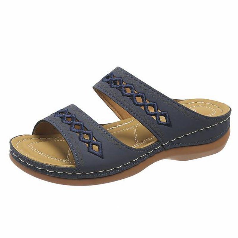 Fashion Comfortable Wedge Slippers for Women Summer 2024 Hollow Out Platform Sandals Woman Plus Size Anti Slip Beach Sldies Flip Flops