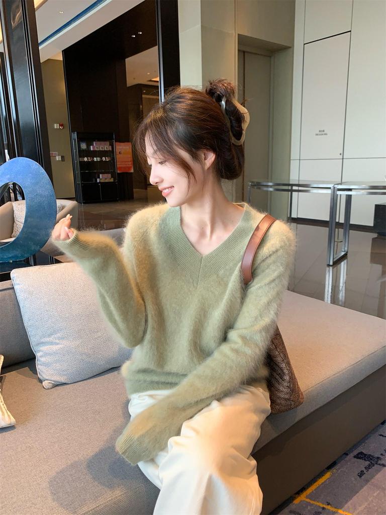 Ice Age Light Grey Brushed Cashmere V-Neck Sweater: Women's Loose Fit, 100% Cashmere