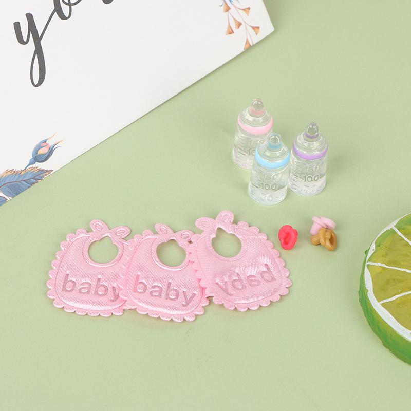 1:12 Puppenhaus Miniatur Babyflaschen Schnuller Lätzchen Set Kinderzimmer Zubehör Geschenk