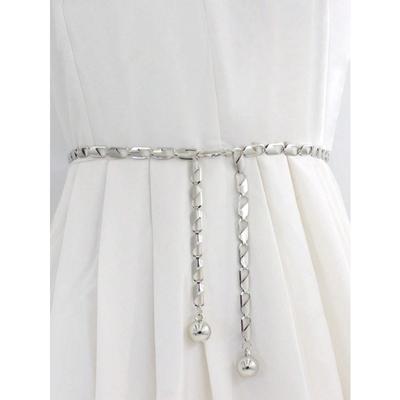 1 Stück Stylischer Ketten-Hüftgürtel aus Zinklegierung, Gold-/Silberfarbe, Vielseitige Metall-Hüftkette zum Kombinieren mit Kleid, Rock, Hose, Geeignet für den Valentinstag