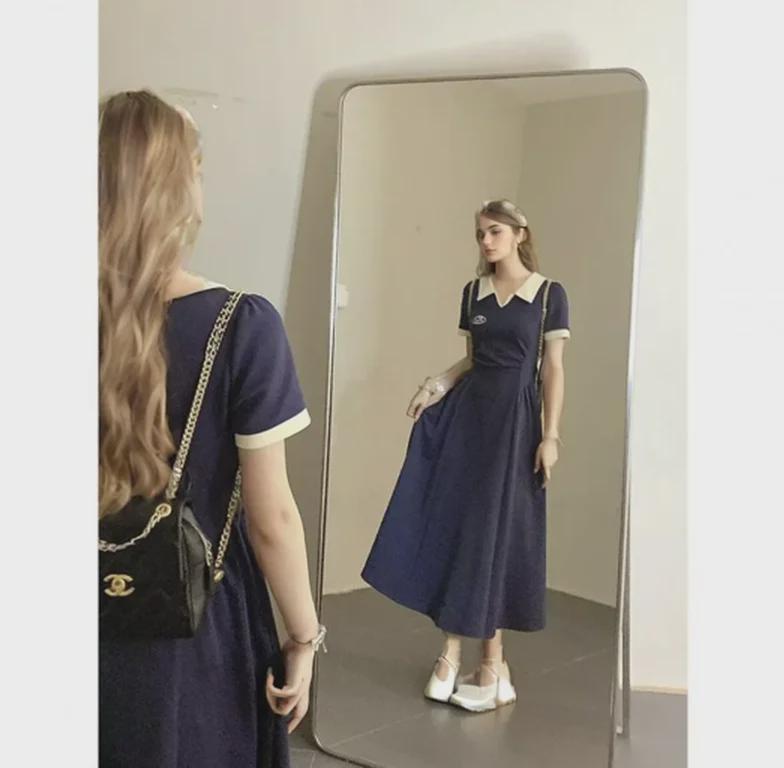 Women's Retro Contrast Collar Polo Dress - Summer 2024 Edition, Pleated Short Waist with Swing Skirt