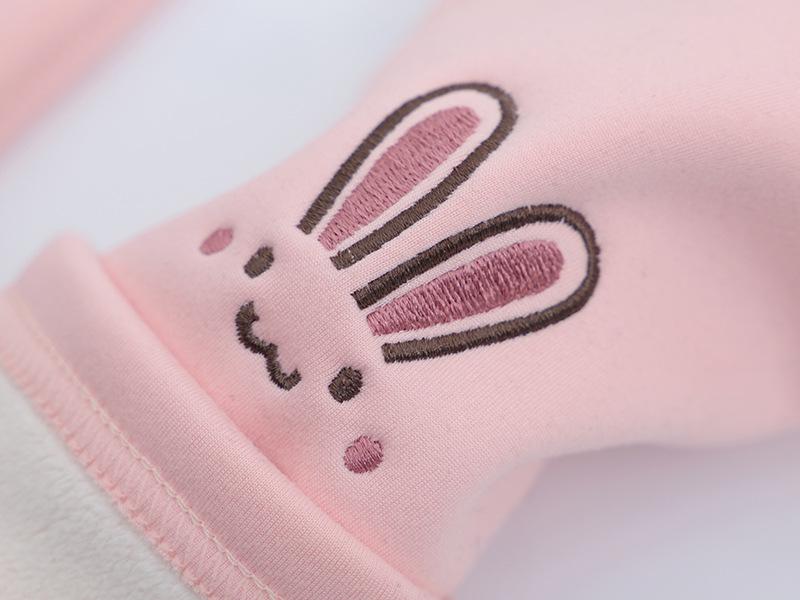 

New 2025 Girls Fleece One-Piece Leggings: Trendy, Cozy, Milk-Silk Design for Autumn and Winter. 130cm