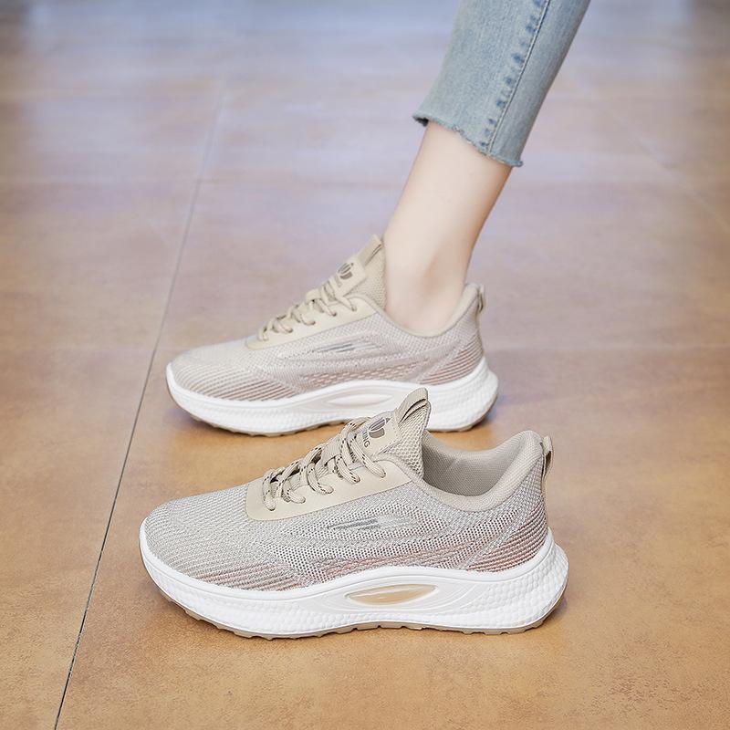 2025 spring new ins tide student running sports shoes women's casual shoes Korean version breathable fly-woven women's shoes