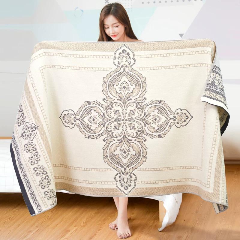 70 X 140cm Jacquard Pattern Breathable Gauze Bath Towel, 100% Cotton Four Layer Gauze Breathable Towel ,Soft Absorbent Large Bath Towel for Home, 1pc