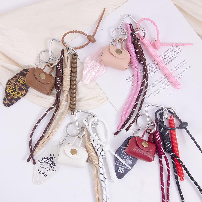 Yogodlns Mini Uroczy Plecak ze Sztucznej Skóry Wisząca Torebka Wisiorek do Torebki Akcesoria do Wisiorków