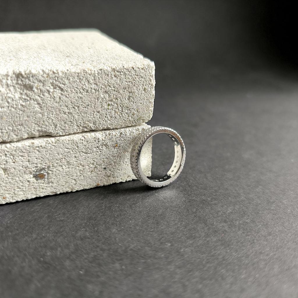 Silver Ring with Cubic Zirconia, Product Weight 4.04 G (2160953)
