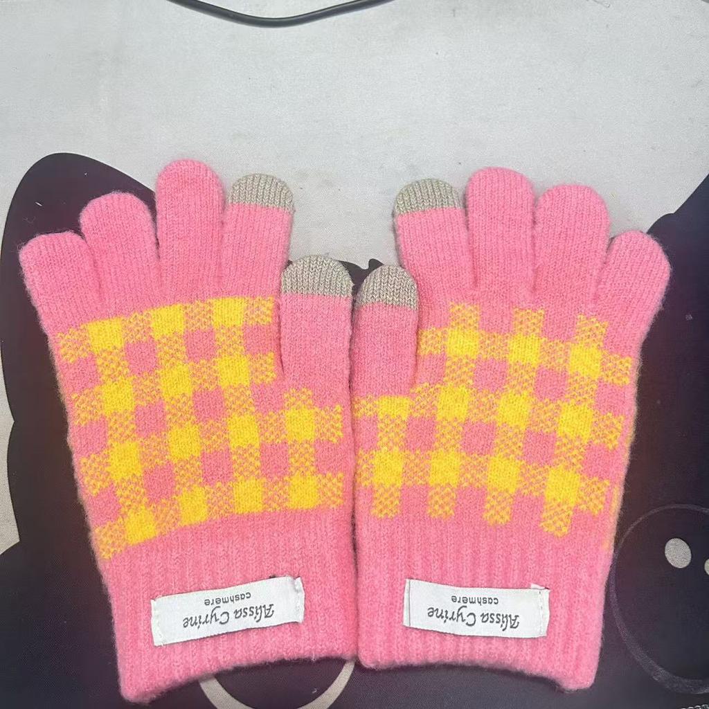 New Autumn and Winter Products, Plus Velvet and Thickened Full-finger Warm Plaid Gloves, Fashionable and Trendy Touch-screen Knitted Gloves