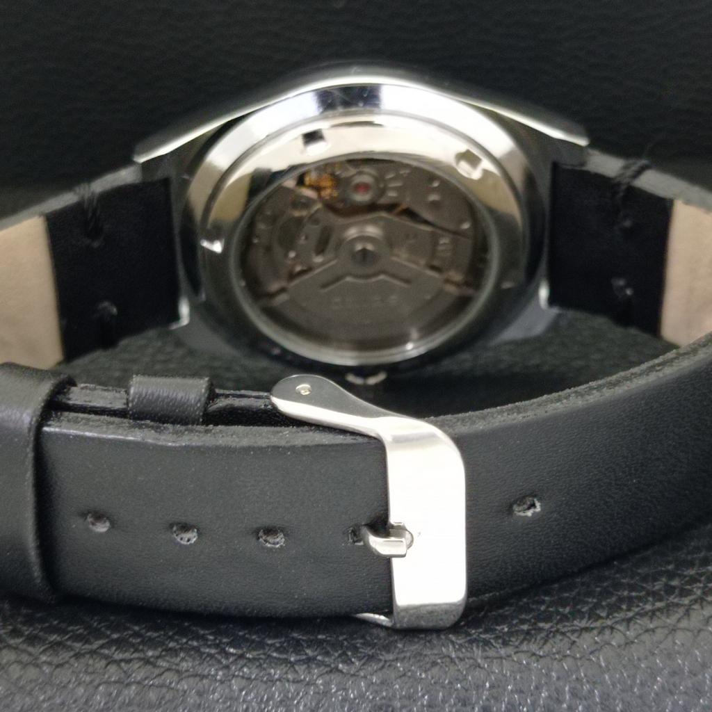 VINTAGE SEIKO 5 AUTOMATIC REFURBISHED JAPAN MENS BLACK DIAL WATCH A440665-9 Sk-a440665-1
