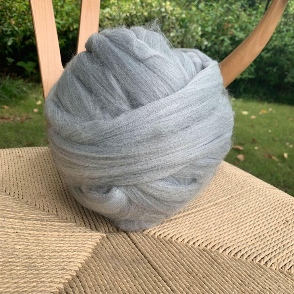 8cm Thick DIY Chunky Hand-Knitted Blanket with Imitation Wool Yarn