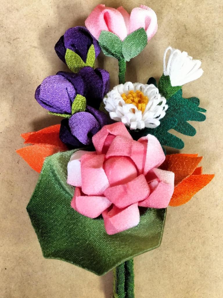 Takara Chirimen Handarbeiten Blumenarrangement-Set