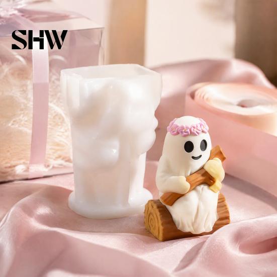 Cement Casting Form Halloween Ghost Figurine Silicone Mold, Holding Skull Gnome Ornament Easy Demoulding Mold DIY Release Reusable Candle Making Shape
