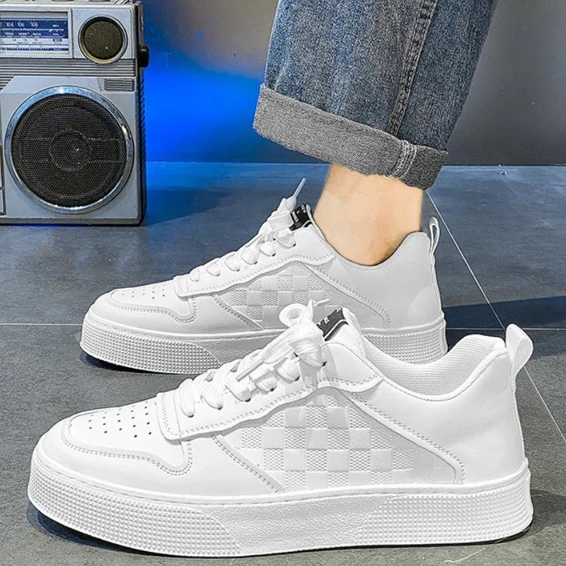 Fashion Men Style Flat Bottom Casual Shoes 2024 New Comfortable Breathable Men's Sports Shoes Lightweight Pu Leather Man Loafers