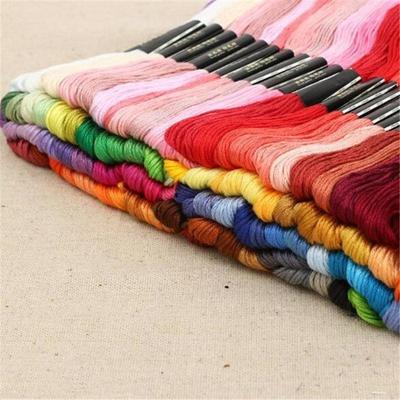 50 Colori Diversi Filo da Ricamo Filo da Ricamo Filo Filo da Ricamo