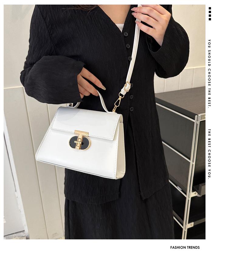 Women's Summer 2023 Retro Candy Color Crossbody Shoulder Bag: Fashionable and Textured Handbag