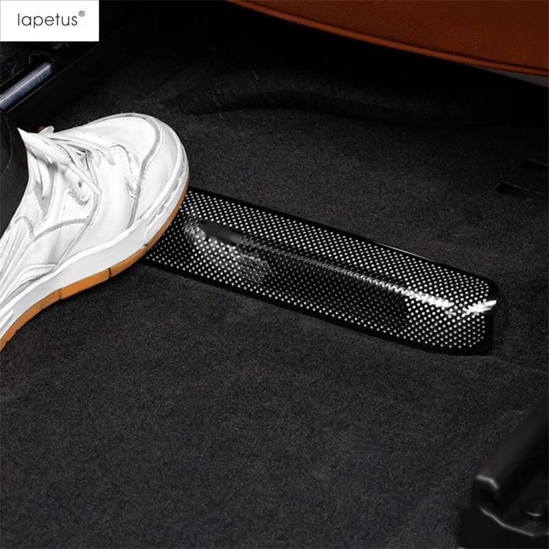 For Li Lixiang L6 2024 2025 Car Seat Under Floor Air Vent AC Conditoner Outlet Protector Grill Dust Cover Accessories Interior