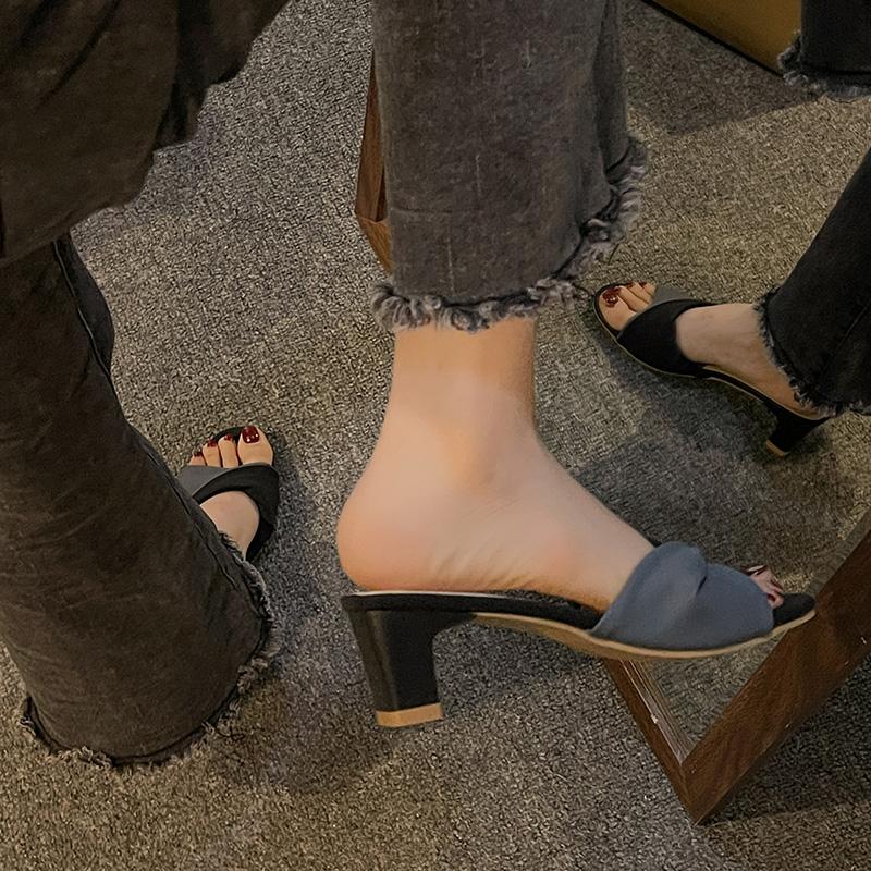 Fashion Summer Fashion Simple Ladies Slippers Dew Feet High Heels Solid Color Comfortable Casual SlippersFashion Slippers