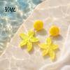 Clear Texture Beach Jewelry 1 Pair Starfish Drop Earrings, Summer Dangle Stud Lightweight Resin Earrings Ocean Themed Holiday Coastal for Vacation