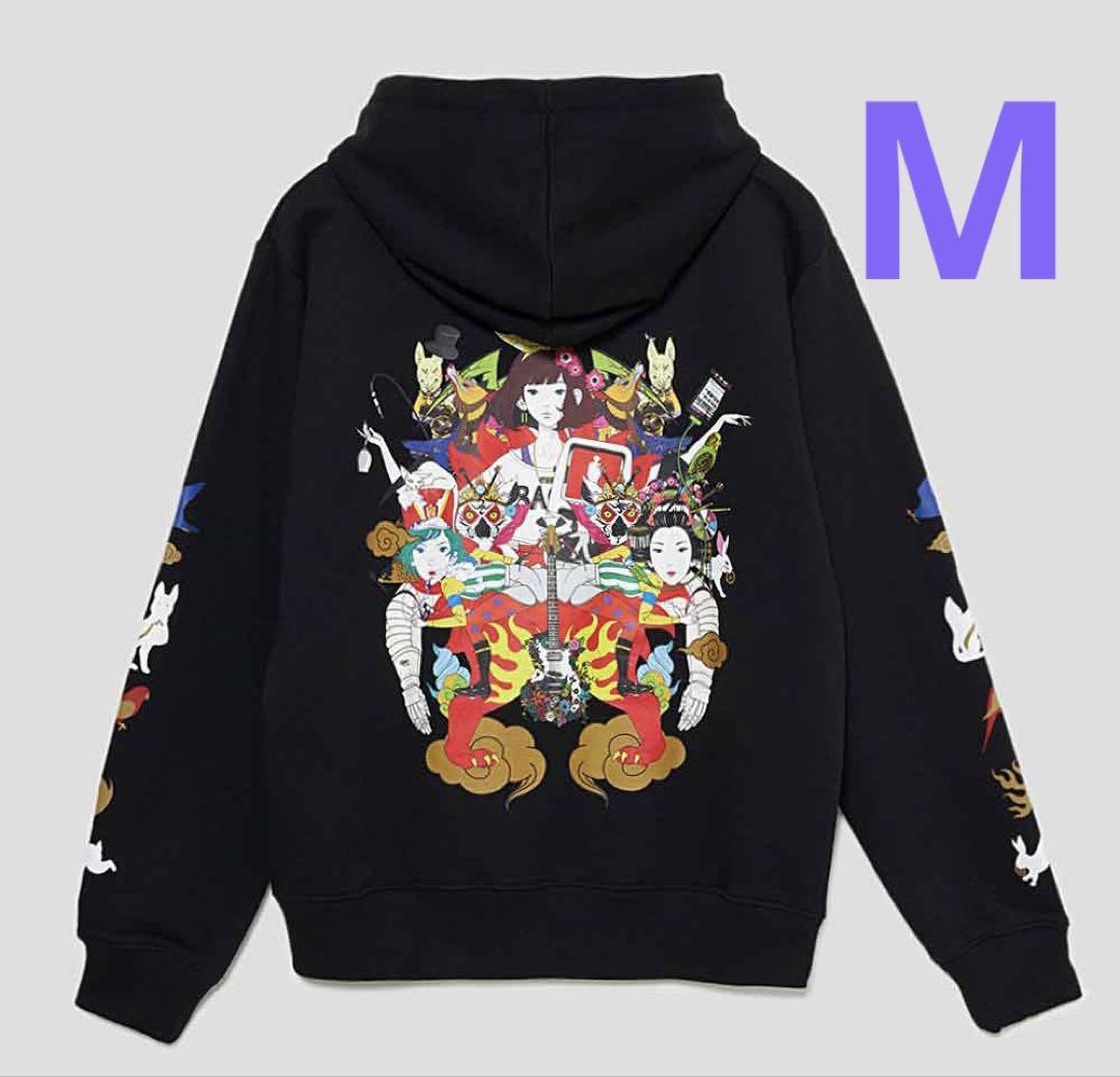 

[Б/У] Худи с коллажем Юсуке Накамуры от Graniph, Размер M, Черный