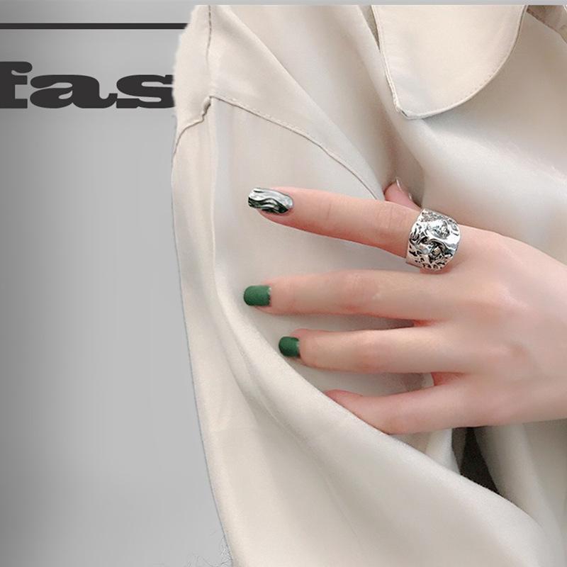 Geometric Portrait Ring Women's Fashion Concave and Convex Face Ring Retro Open Ring