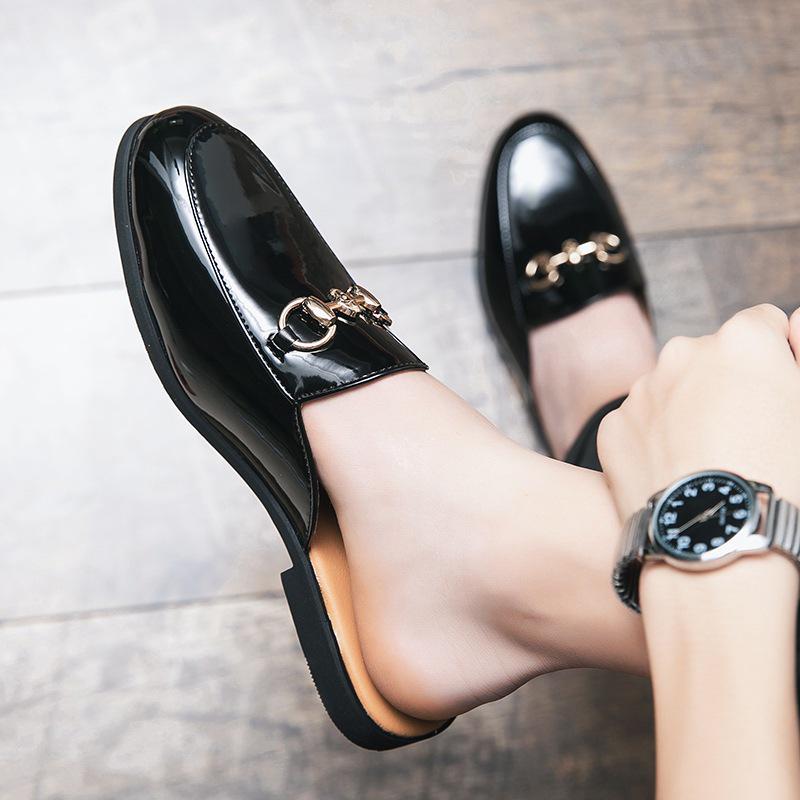 Herren Sommer Freizeit Slipper Leder Loafers: Britischer Stil, spitze Zehenpartie, Halbschuhe, minimalistische Mules.