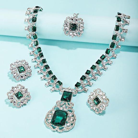 Traditional Latest Stylish Design Jewelry Maang Tikka Ring Earrings Necklace Jewellery Set for Women (Green)