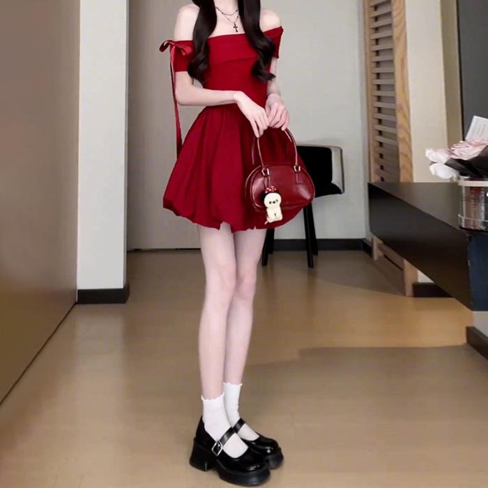 French one-word shoulder off-the-shoulder red dress women's summer new small beautiful puffy bud dress