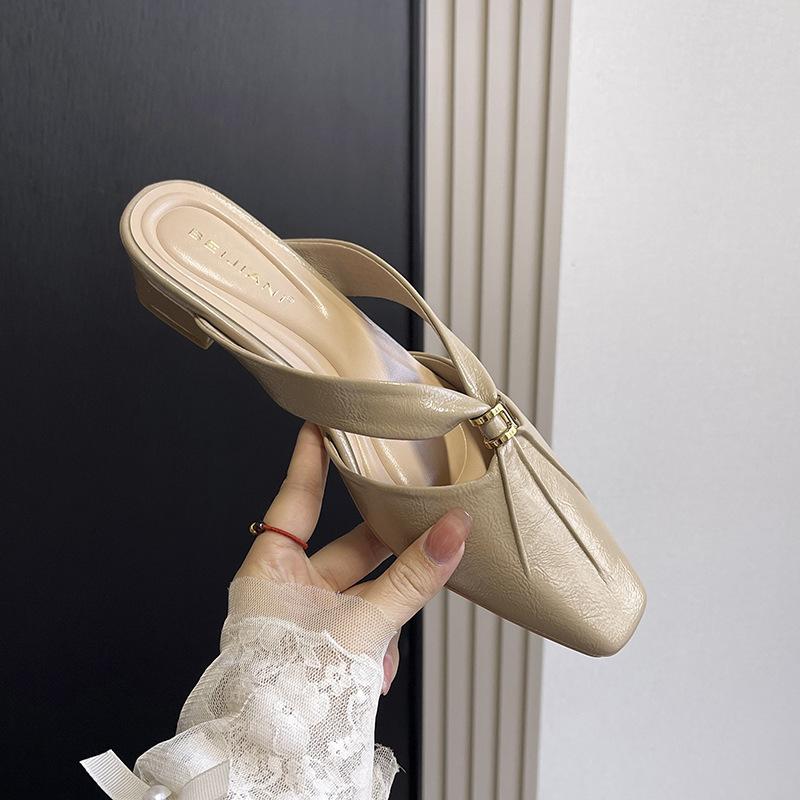 

Square head lamb pattern pleated bag head thick heel slippers women s half drag outside sandals summer 35 хаки