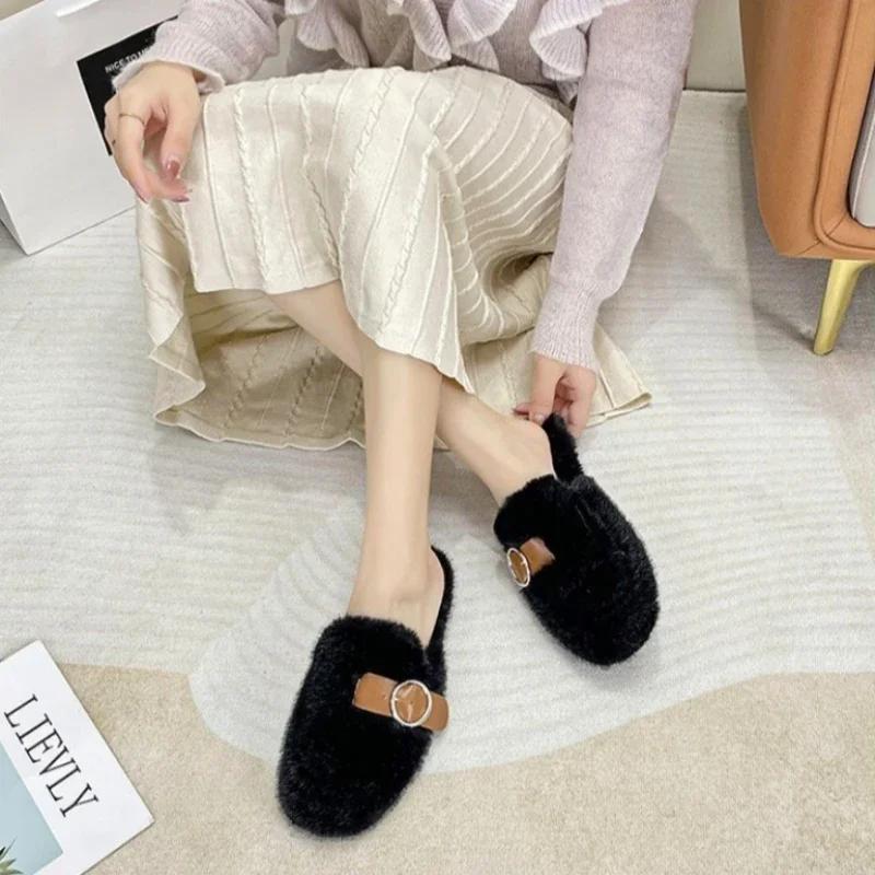 Slippers Casual Flock Med Shoes Platform Fur Flip Flops Cover Toe Slipers Women Slides Luxury Plush Flat 2024 Rubber  with fur