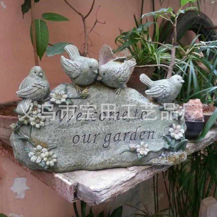 New resin crafts, this garden decoration adds a unique romantic atmosphere to the garden
