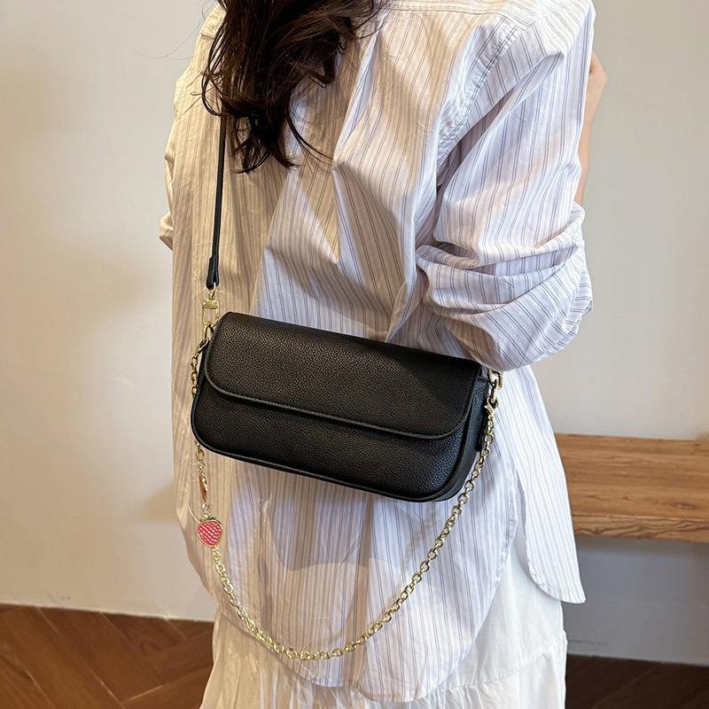 Fashion and Casual Simple Texture Baguette Bag Summer New Women's Shoulder Messenger Bag Small Square Bag