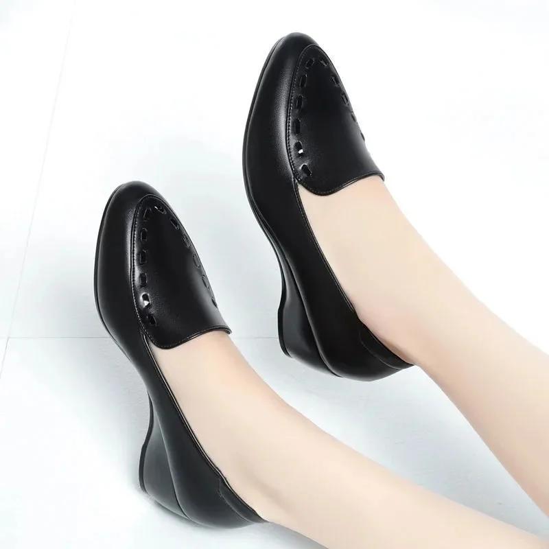 Fashion Women Fashion Light Weight Wedge Heel Comfort Spring & Autumn Shoes Lady Casual Sweet Home & Outside Black Leather Pumps E1419
