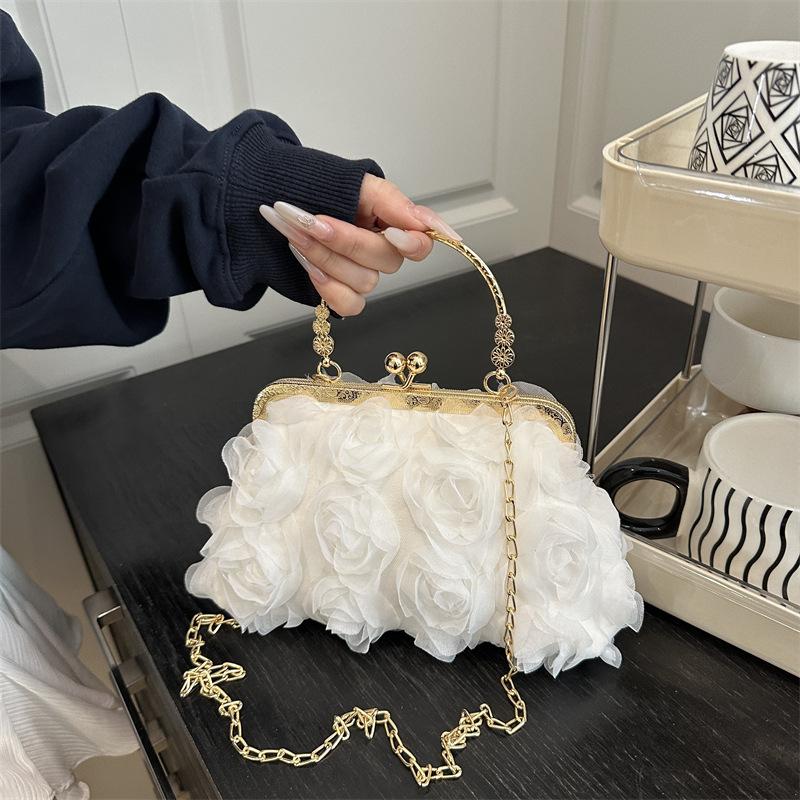 Chiffon 3D Flower Banquet Bag Fashion Evening Bags Luxury Women Chain Shoulder Bag Fashion Clutch Handbag Trendy Crossbody Bag