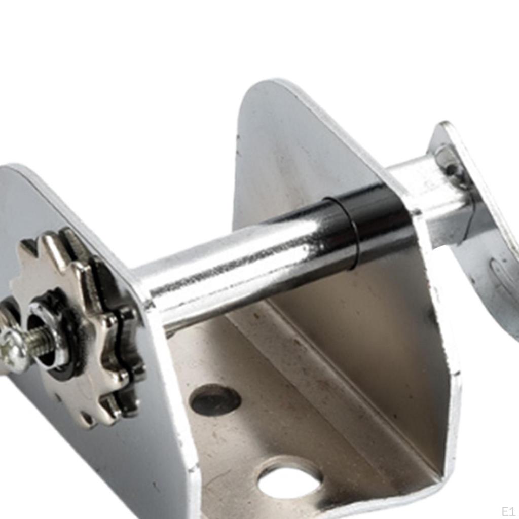 Ruční naviják pro venkovní sportovní síťovou sestavu a seřízení