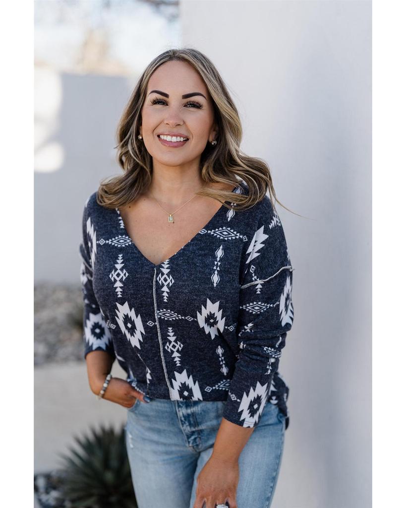 Azura Exchange Gray Plus Size Aztec Print Exposed Seam Top