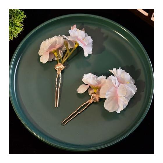 Cherry Blossom Hair Accessory Set (2 Pieces) - Artificial Flowers, U-Pins, Kanzashi, Comb, Elegant for Yukata, Japanese Traditional Wear, Princess