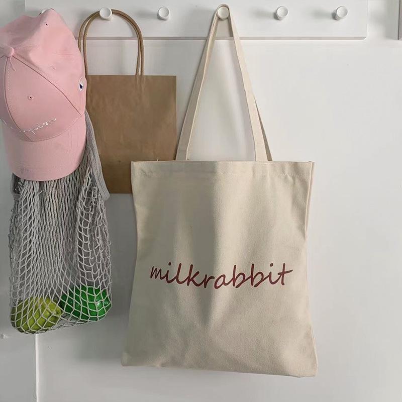 Summer Canvas Tote: Zippered Shoulder Bag for Shopping, Snacks, Laptop & School